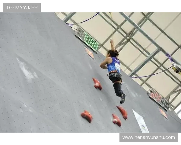 纵览巅峰之战回顾那些年震撼人心的攀岩经典赛事瞬间